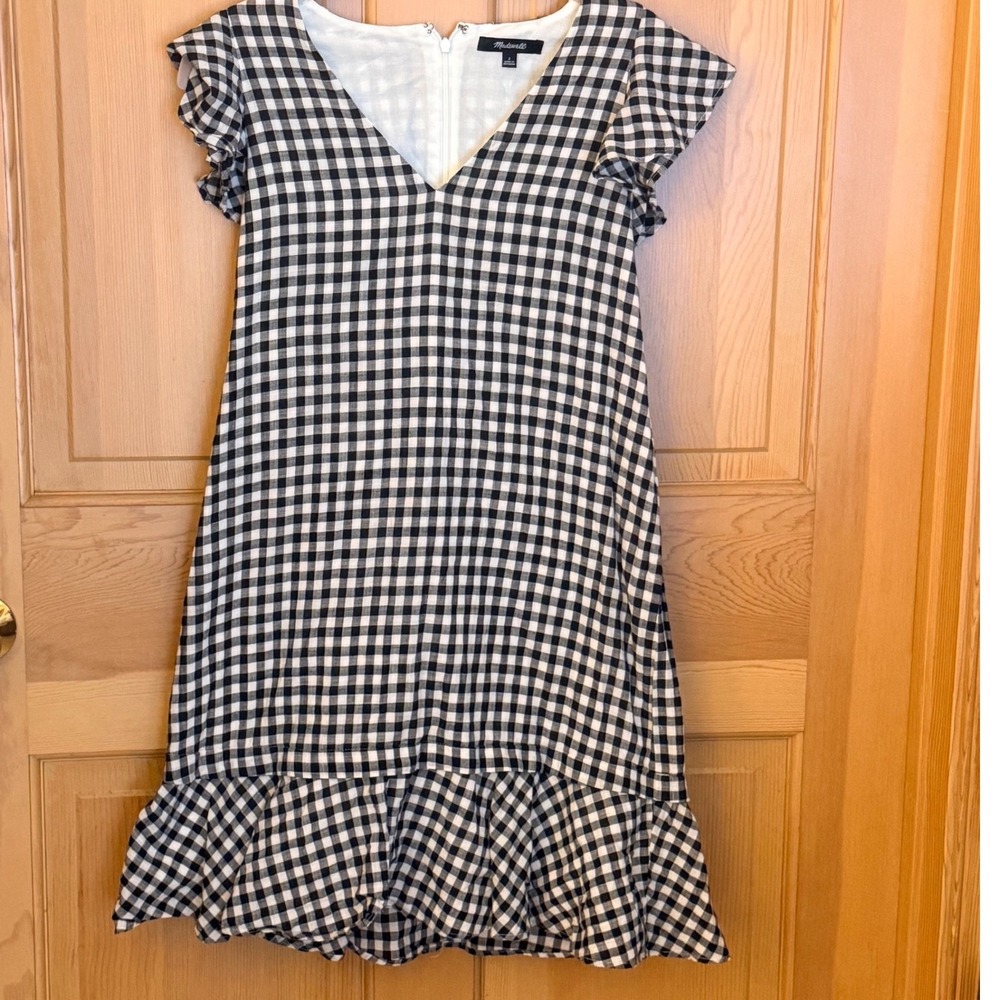 Madewell Gingham Ruffle‎ Hem Dress 2 Black White V-Neck Flutter Sleeve G8001